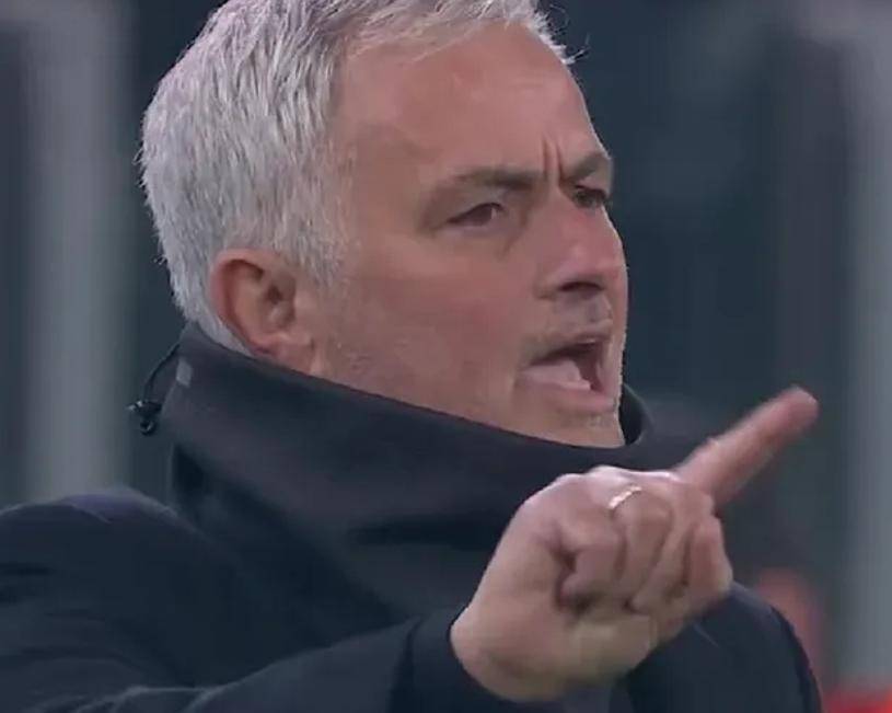 一场2-1！让穆帅有望争二：本菲卡追平葡体，下周欧冠决战皇马